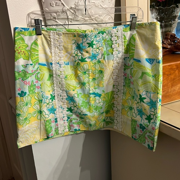 Lilly Pulitzer Pants - Lilly Pulitzer Skort EEEUC